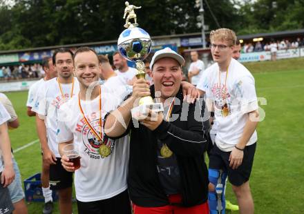 Fussball 1. Klasse C. Ludmannsdorf gegen Oberglan.. Meisterjubel   (Ludmannsdorf). Ludmannsdorf, am 9.6.2024.
Foto: Kuess
www.qspictures.net
---
pressefotos, pressefotografie, kuess, qs, qspictures, sport, bild, bilder, bilddatenbank