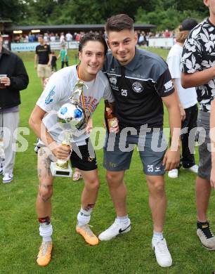 Fussball 1. Klasse C. Ludmannsdorf gegen Oberglan.. Meisterjubel   (Ludmannsdorf). Ludmannsdorf, am 9.6.2024.
Foto: Kuess
www.qspictures.net
---
pressefotos, pressefotografie, kuess, qs, qspictures, sport, bild, bilder, bilddatenbank