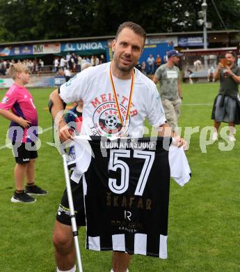 Fussball 1. Klasse C. Ludmannsdorf gegen Oberglan.. Meisterjubel Jure Skafar  (Ludmannsdorf). Ludmannsdorf, am 9.6.2024.
Foto: Kuess
www.qspictures.net
---
pressefotos, pressefotografie, kuess, qs, qspictures, sport, bild, bilder, bilddatenbank