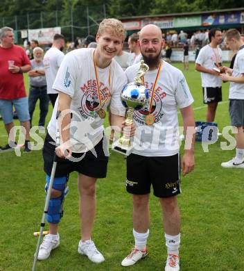 Fussball 1. Klasse C. Ludmannsdorf gegen Oberglan.. Meisterjubel   (Ludmannsdorf). Ludmannsdorf, am 9.6.2024.
Foto: Kuess
www.qspictures.net
---
pressefotos, pressefotografie, kuess, qs, qspictures, sport, bild, bilder, bilddatenbank