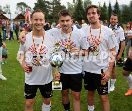 Fussball 1. Klasse C. Ludmannsdorf gegen Oberglan.. Meisterjubel   (Ludmannsdorf). Ludmannsdorf, am 9.6.2024.
Foto: Kuess
www.qspictures.net
---
pressefotos, pressefotografie, kuess, qs, qspictures, sport, bild, bilder, bilddatenbank