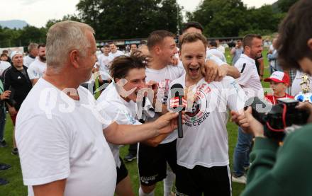 Fussball 1. Klasse C. Ludmannsdorf gegen Oberglan.. Meisterjubel Michael Augustin Jakopitsch    (Ludmannsdorf). Ludmannsdorf, am 9.6.2024.
Foto: Kuess
www.qspictures.net
---
pressefotos, pressefotografie, kuess, qs, qspictures, sport, bild, bilder, bilddatenbank