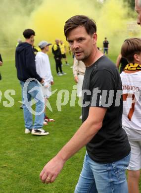 Fussball 1. Klasse C. Ludmannsdorf gegen Oberglan..  Trainer Hans Florian Zuschlag  (Oberglan). Ludmannsdorf, am 9.6.2024.
Foto: Kuess
www.qspictures.net
---
pressefotos, pressefotografie, kuess, qs, qspictures, sport, bild, bilder, bilddatenbank