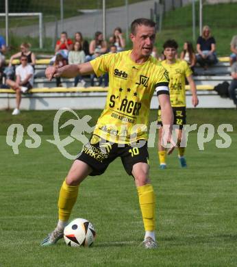 Fussball 1. Klasse D. Bad St. Leonhard gegen Eitweg .  Patrick Schlacher  (Bad St. Leonhard),   St. Bad St. Leonhard, am 8.6.2024.
Foto: Kuess
www.qspictures.net
---
pressefotos, pressefotografie, kuess, qs, qspictures, sport, bild, bilder, bilddatenbank