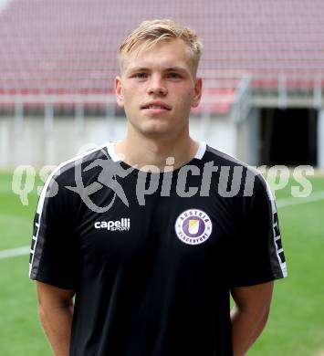 Fussball Bundesliga. Training SK Austria Klagenfurt. Jonas Kuehn. Klagenfurt, am 24.6.2024.
Foto: Kuess
www.qspictures.net
---
pressefotos, pressefotografie, kuess, qs, qspictures, sport, bild, bilder, bilddatenbank