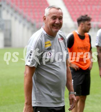 Fussball Bundesliga. Training SK Austria Klagenfurt. Trainer Peter Pacult. Klagenfurt, am 24.6.2024.
Foto: Kuess
www.qspictures.net
---
pressefotos, pressefotografie, kuess, qs, qspictures, sport, bild, bilder, bilddatenbank