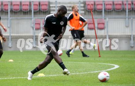 Fussball Bundesliga. Training SK Austria Klagenfurt. Iba May. Klagenfurt, am 24.6.2024.
Foto: Kuess
www.qspictures.net
---
pressefotos, pressefotografie, kuess, qs, qspictures, sport, bild, bilder, bilddatenbank