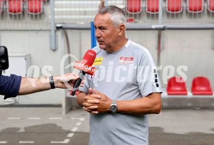 Fussball Bundesliga. Training SK Austria Klagenfurt. Trainer Peter Pacult. Klagenfurt, am 24.6.2024.
Foto: Kuess
www.qspictures.net
---
pressefotos, pressefotografie, kuess, qs, qspictures, sport, bild, bilder, bilddatenbank