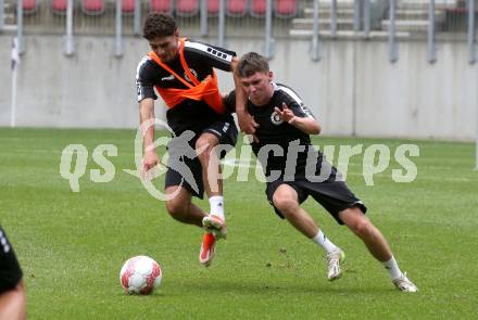 Fussball Bundesliga. Training SK Austria Klagenfurt.  Ben Bobzien, Laurenz Dehl . Klagenfurt, am 24.6.2024.
Foto: Kuess
www.qspictures.net
---
pressefotos, pressefotografie, kuess, qs, qspictures, sport, bild, bilder, bilddatenbank