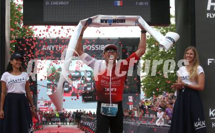 Ironman. Zieleinlauf. Denis Chevrot (FRA). Klagenfurt, 16.6.2024.
Foto: Kuess
---
pressefotos, pressefotografie, kuess, qs, qspictures, sport, bild, bilder, bilddatenbank