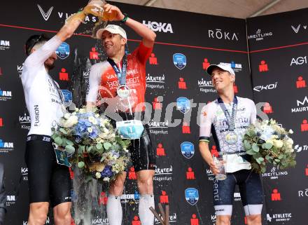 Ironman. Zieleinlauf.  Arthur Horseau (FRA), Denis Chevrot (FRA), Jon Saeveraas Breivold (NOR). Klagenfurt, 16.6.2024.
Foto: Kuess
---
pressefotos, pressefotografie, kuess, qs, qspictures, sport, bild, bilder, bilddatenbank