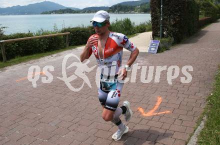 Ironman. Georg Enzenberger (AUT). Klagenfurt, am 16.6.2024.
Foto: Kuess
---
pressefotos, pressefotografie, kuess, qs, qspictures, sport, bild, bilder, bilddatenbank