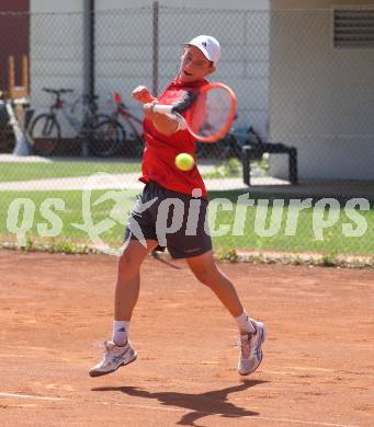 Tennis. Sportunion Klagenfurt gegen TC Annenheim. Yanik Schnneider (Klagenfurt). Klagenfurt, am 30.6.2024.
Foto: Kuess
---
pressefotos, pressefotografie, kuess, qs, qspictures, sport, bild, bilder, bilddatenbank