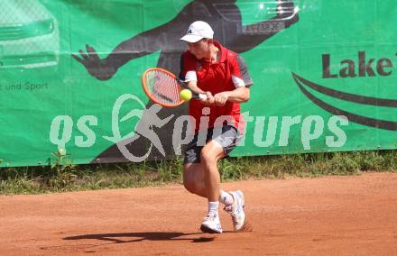 Tennis. Sportunion Klagenfurt gegen TC Annenheim. Yanik Schnneider (Klagenfurt). Klagenfurt, am 30.6.2024.
Foto: Kuess
---
pressefotos, pressefotografie, kuess, qs, qspictures, sport, bild, bilder, bilddatenbank