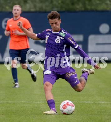 Fussball Testspiel. SC Hermagor gegen SK Austria Klagenfurt. Phillip Wydra (Klagenfurt). Hermagor, am 3.7.2024.
Foto: Kuess
www.qspictures.net
---
pressefotos, pressefotografie, kuess, qs, qspictures, sport, bild, bilder, bilddatenbank