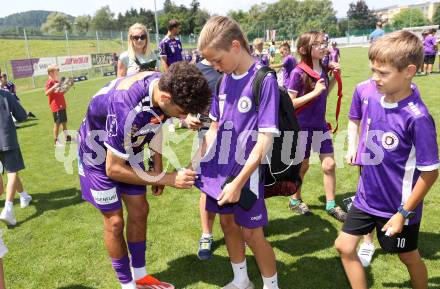 Fussball Bundesliga. Tag der offenen Tuer. SK Austria Klagenfurt.  Ben Bobzien. Klagenfurt, am 6.7.2024.
Foto: Kuess
www.qspictures.net
---
pressefotos, pressefotografie, kuess, qs, qspictures, sport, bild, bilder, bilddatenbank