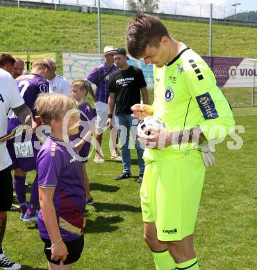 Fussball Bundesliga. Tag der offenen Tuer. SK Austria Klagenfurt. Simon Spari . Klagenfurt, am 6.7.2024.
Foto: Kuess
www.qspictures.net
---
pressefotos, pressefotografie, kuess, qs, qspictures, sport, bild, bilder, bilddatenbank