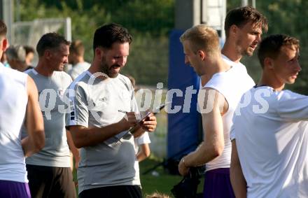 Fussball Testspiel. SK Austria Klagenfurt gegen NK Koper.  Sandro Zakany, Christopher Cvetko (Klagenfurt). Welzenegg, am 13.7.2024.
Foto: Kuess
www.qspictures.net
---
pressefotos, pressefotografie, kuess, qs, qspictures, sport, bild, bilder, bilddatenbank