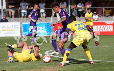 Fussball Testspiel. SK Austria Klagenfurt gegen NK Koper.  David Toshevski (Klagenfurt). Welzenegg, am 13.7.2024.
Foto: Kuess
www.qspictures.net
---
pressefotos, pressefotografie, kuess, qs, qspictures, sport, bild, bilder, bilddatenbank