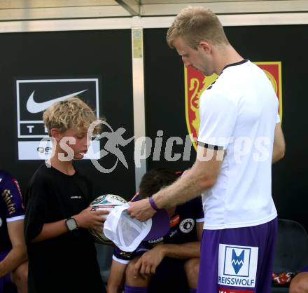 Fussball Testspiel. SK Austria Klagenfurt gegen Leoben.  Christopher Cvetko (Klagenfurt). Glanegg, am 17.7.2024.
Foto: Kuess
www.qspictures.net
---
pressefotos, pressefotografie, kuess, qs, qspictures, sport, bild, bilder, bilddatenbank