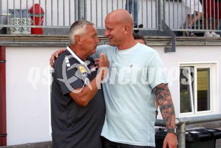 Fussball Testspiel. SK Austria Klagenfurt gegen Leoben.  Trainer Peter Pacult, (Klagenfurt), Trainer Carsten Jancker   (Leoben). Glanegg, am 17.7.2024.
Foto: Kuess
www.qspictures.net
---
pressefotos, pressefotografie, kuess, qs, qspictures, sport, bild, bilder, bilddatenbank