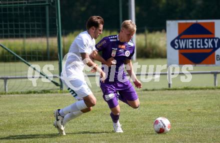 Fussball Testspiel. SK Austria Klagenfurt gegen Leoben. Jonas Kuehn (Klagenfurt), Thorsten Schick (Leoben). Glanegg, am 17.7.2024.
Foto: Kuess
---
pressefotos, pressefotografie, kuess, qs, qspictures, sport, bild, bilder, bilddatenbank