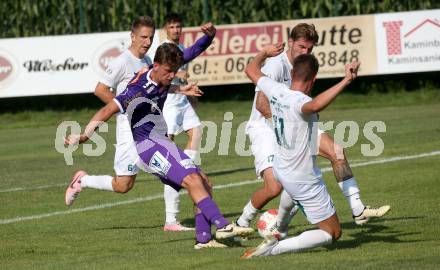 Fussball Testspiel. SK Austria Klagenfurt gegen Leoben. Laurenz Dehl, (Klagenfurt), Drini Halili    (Leoben). Glanegg, am 17.7.2024.
Foto: Kuess
www.qspictures.net
---
pressefotos, pressefotografie, kuess, qs, qspictures, sport, bild, bilder, bilddatenbank