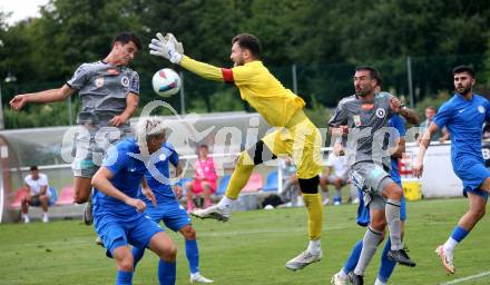 Fussball Testspiel SK Austria Klagenfurt gegen Rizespor. Sebastian Guerra Soto, Kosmas Gkezos (Klagenfurt). Welzenegg, am 20.7.2024.
Foto: Kuess
www.qspictures.net
---
pressefotos, pressefotografie, kuess, qs, qspictures, sport, bild, bilder, bilddatenbank