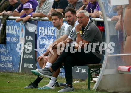 Fussball Testspiel SK Austria Klagenfurt gegen Rizespor.  Trainer Peter Pacult, Sandro Zakany, Tormanntrainer Marc Lamberger (Klagenfurt). Welzenegg, am 20.7.2024.
Foto: Kuess
www.qspictures.net
---
pressefotos, pressefotografie, kuess, qs, qspictures, sport, bild, bilder, bilddatenbank