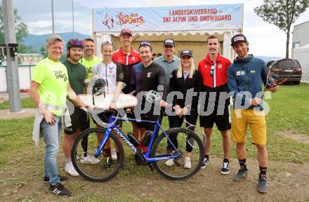 Tag des Sports. Arno Arthofer, Thomas Grochar, Stefan Weitensfelder, Sabine Schoeffmann, Paul Verbnjak, Alexander Payer, Markus Salcher, Katharina Truppe, Nico Pajantschitsch, Martin Koch. Villach, 3.7.2024
Foto: Kuess
www.qspictures.net
---
pressefotos, pressefotografie, kuess, qs, qspictures, sport, bild, bilder, bilddatenbank