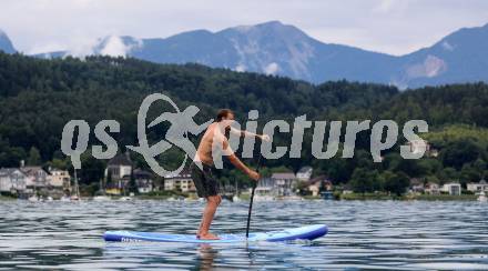 Schi Alpin. Wasserschi. OESV Medientermin.  Manuel Feller. Poertschach, am 4.7.2024.
Foto: Kuess
www.qspictures.net
---
pressefotos, pressefotografie, kuess, qs, qspictures, sport, bild, bilder, bilddatenbank