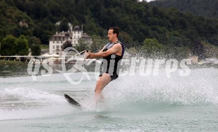 Schi Alpin. Wasserschi. OESV Medientermin. Adrian Pertl. Poertschach, am 4.7.2024.
Foto: Kuess
www.qspictures.net
---
pressefotos, pressefotografie, kuess, qs, qspictures, sport, bild, bilder, bilddatenbank