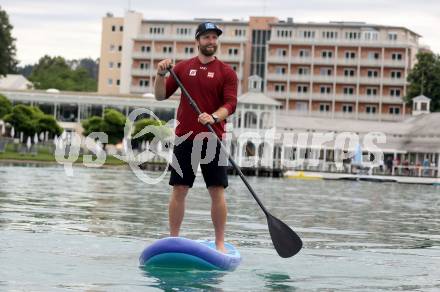 Schi Alpin. Wasserschi. OESV Medientermin. Marco Schwarz . Poertschach, am 4.7.2024.
Foto: Kuess
www.qspictures.net
---
pressefotos, pressefotografie, kuess, qs, qspictures, sport, bild, bilder, bilddatenbank