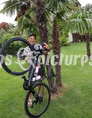 Triathlon. Homestory. Lisa Perterer. Villach, am 24.6.2024.
Foto: Kuess
www.qspictures.net
---
pressefotos, pressefotografie, kuess, qs, qspictures, sport, bild, bilder, bilddatenbank