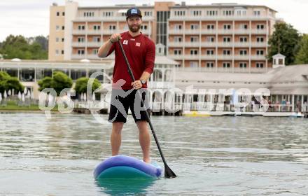 Schi Alpin. Wasserschi. OESV Medientermin. Marco Schwarz . Poertschach, am 4.7.2024.
Foto: Kuess
www.qspictures.net
---
pressefotos, pressefotografie, kuess, qs, qspictures, sport, bild, bilder, bilddatenbank