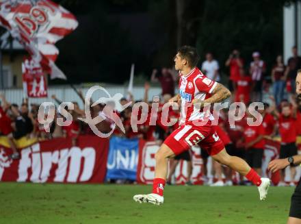 Fussball OEFB Cup. Velden gegen GAK. Jubel Dominik Frieser (GAK). Villach, am 26.7.2024.
Foto: Kuess
www.qspictures.net
---
pressefotos, pressefotografie, kuess, qs, qspictures, sport, bild, bilder, bilddatenbank