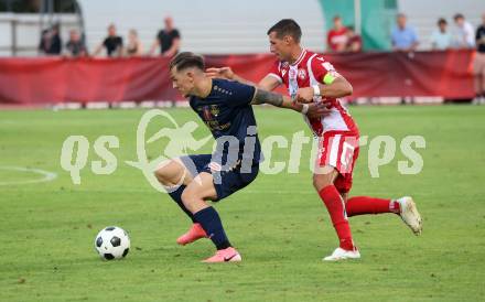 Fussball OEFB Cup. Velden gegen GAK.  Tom Zurga (Velden),  Marco Perchtold (GAK). Villach, am 26.7.2024.
Foto: Kuess
www.qspictures.net
---
pressefotos, pressefotografie, kuess, qs, qspictures, sport, bild, bilder, bilddatenbank