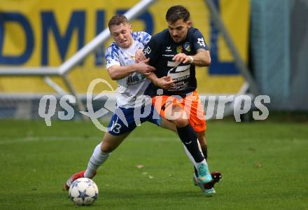 Fussball. Regionalliga. Treibach gegen SPG Wallern/St. Marienkirchen.  Alexander Kerhe (Treibach), Dejan Misic  (Wallern). Villach, am 2.8.2024.
Foto: Kuess
www.qspictures.net
---
pressefotos, pressefotografie, kuess, qs, qspictures, sport, bild, bilder, bilddatenbank