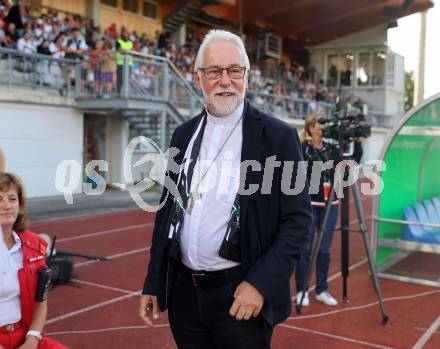 Fussball Bundesliga. WAC gegen SK Austria Klagenfurt.  Bischof Josef Marketz .  Wolfsberg, am 3.8.2024.
Foto: Kuess
www.qspictures.net
---
pressefotos, pressefotografie, kuess, qs, qspictures, sport, bild, bilder, bilddatenbank