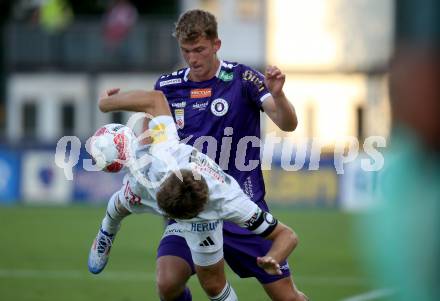 Fussball Bundesliga. WAC gegen SK Austria Klagenfurt. Dominik Baumgartner,  (WAC),  Nicolas Binder  (Klagenfurt).  Wolfsberg, am 3.8.2024.
Foto: Kuess
www.qspictures.net
---
pressefotos, pressefotografie, kuess, qs, qspictures, sport, bild, bilder, bilddatenbank