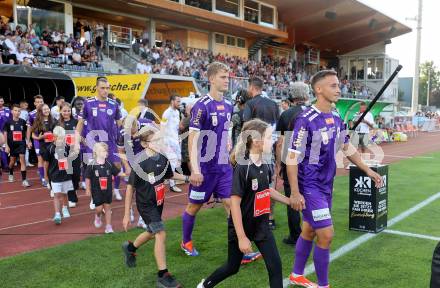 Fussball Bundesliga. WAC gegen SK Austria Klagenfurt. Tobias KOch, Nicolas Binder (Klagenfurt).  Wolfsberg, am 3.8.2024.
Foto: Kuess
www.qspictures.net
---
pressefotos, pressefotografie, kuess, qs, qspictures, sport, bild, bilder, bilddatenbank