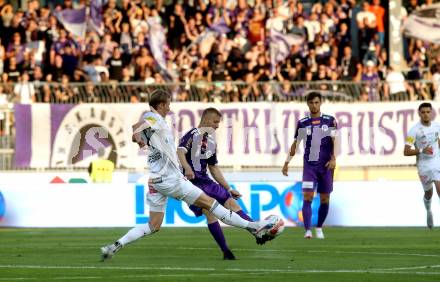 Fussball Bundesliga. WAC gegen SK Austria Klagenfurt.  Simon Piesinger, (WAC),  Christopher CVetko   (Klagenfurt).  Wolfsberg, am 3.8.2024.
Foto: Kuess
www.qspictures.net
---
pressefotos, pressefotografie, kuess, qs, qspictures, sport, bild, bilder, bilddatenbank