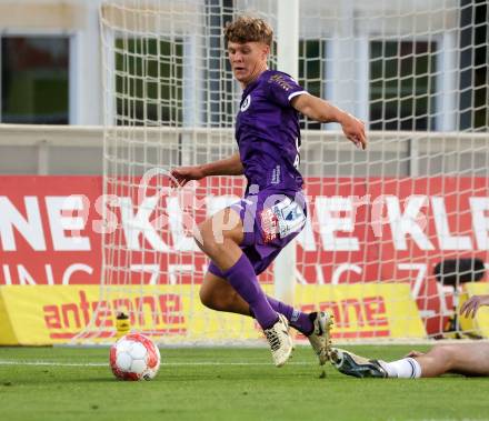 Fussball Bundesliga. WAC gegen SK Austria Klagenfurt.  Jannik Robatsch  (Klagenfurt).  Wolfsberg, am 3.8.2024.
Foto: Kuess
www.qspictures.net
---
pressefotos, pressefotografie, kuess, qs, qspictures, sport, bild, bilder, bilddatenbank