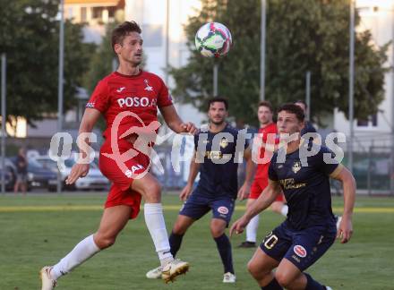 Fussball Kaerntner Liga. SAK gegen Velden.  Sebastian Hertelt (SAK), Alessandro Kiko (Velden). Welzenegg, am 10.8.2024.
Foto: Kuess
www.qspictures.net
---
pressefotos, pressefotografie, kuess, qs, qspictures, sport, bild, bilder, bilddatenbank