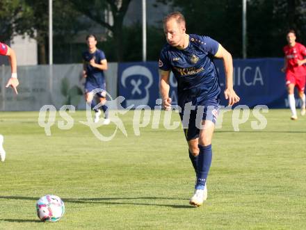 Fussball Kaerntner Liga. SAK gegen Velden. Mario Kroepfl  (Velden). Welzenegg, am 10.8.2024.
Foto: Kuess
www.qspictures.net
---
pressefotos, pressefotografie, kuess, qs, qspictures, sport, bild, bilder, bilddatenbank