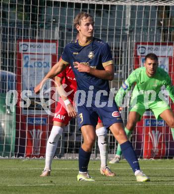 Fussball Kaerntner Liga. SAK gegen Velden. Marlon Louis Winter (Velden). Welzenegg, am 10.8.2024.
Foto: Kuess
www.qspictures.net
---
pressefotos, pressefotografie, kuess, qs, qspictures, sport, bild, bilder, bilddatenbank