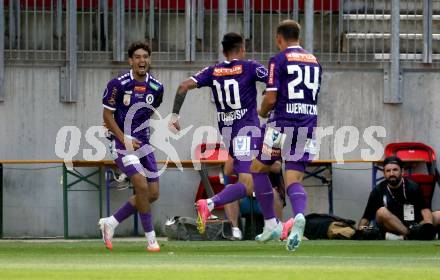 Fussball Bundesliga. SK Austria Klagenfurt gegen SK Rapid. Torjubel Ben Bobzien, David Toshevski, Christopher Wernitznig (Klagenfurt).  Klagenfurt, am 11.8.2024.
Foto: Kuess
www.qspictures.net
---
pressefotos, pressefotografie, kuess, qs, qspictures, sport, bild, bilder, bilddatenbank