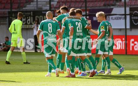 Fussball Bundesliga. SK Austria Klagenfurt gegen SK Rapid.  Torjubel (Rapid).  Klagenfurt, am 11.8.2024.
Foto: Kuess
www.qspictures.net
---
pressefotos, pressefotografie, kuess, qs, qspictures, sport, bild, bilder, bilddatenbank