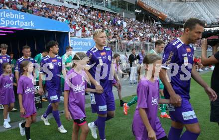 Fussball Bundesliga. SK Austria Klagenfurt gegen SK Rapid. Christopher Wernitznig, Jonas Kuehn, Simon Straudi (Klagenfurt).  Klagenfurt, am 11.8.2024.
Foto: Kuess
www.qspictures.net
---
pressefotos, pressefotografie, kuess, qs, qspictures, sport, bild, bilder, bilddatenbank