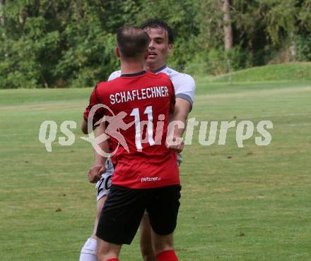 Fussball Kaerntner Liga. ATUS Ferlach gegen Koettmannsdorf.  Tobias Alexander Schaflechner (Ferlach), Daniel Hans Genser  (Koettmannsdorf). Ferlach, 14.8.2024.
Foto: Kuess
www.qspictures.net
---
pressefotos, pressefotografie, kuess, qs, qspictures, sport, bild, bilder, bilddatenbank